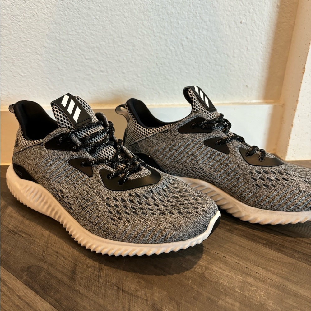 Men’s Adidas Alphabounce Running Shoes Size 7.5